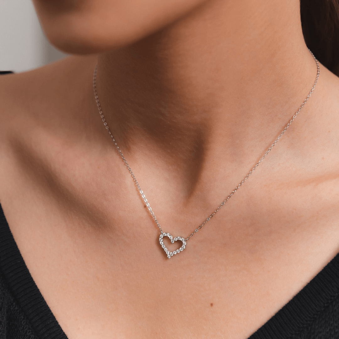 Dainty Gold Heart Necklace