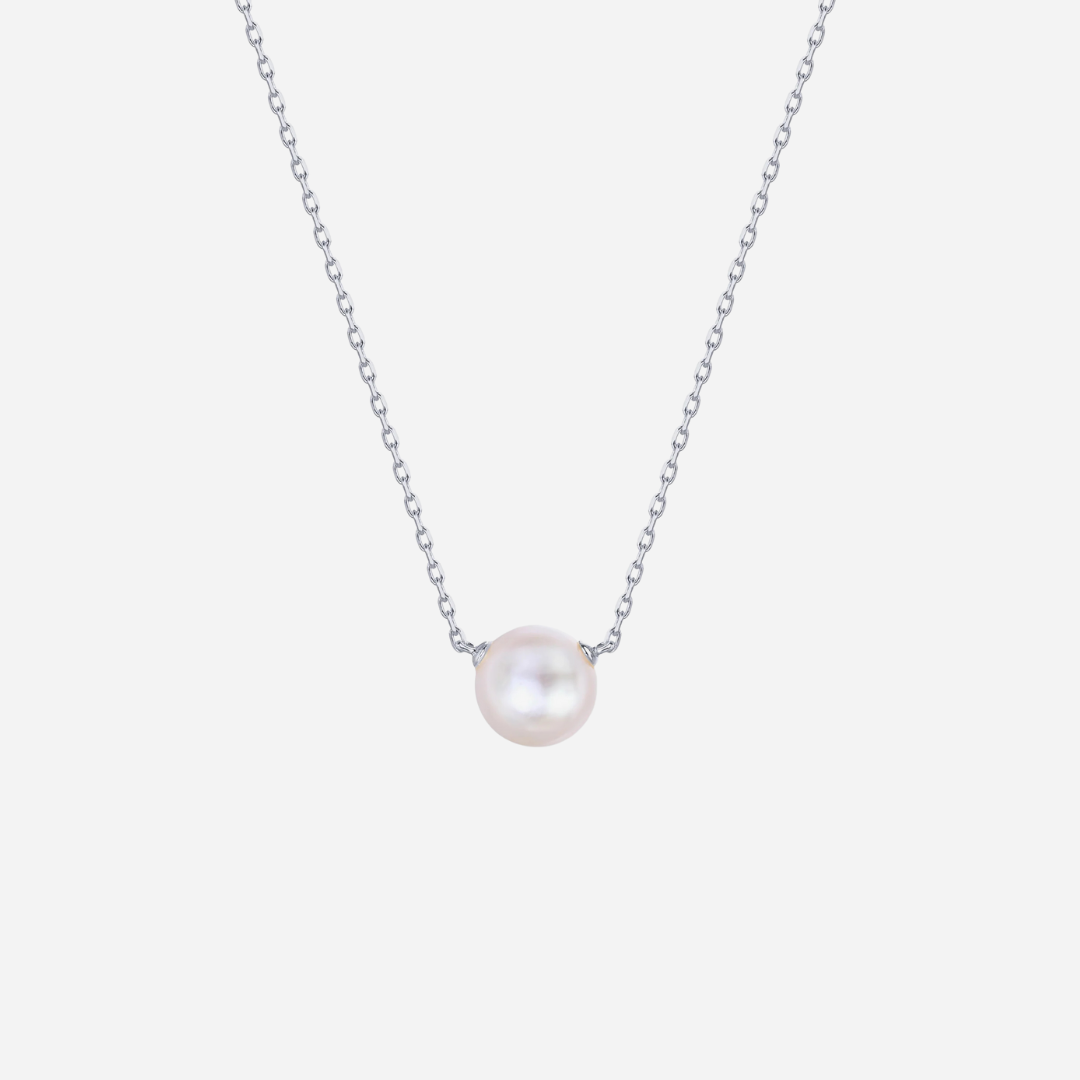 Dainty Pearl Pendant Necklace