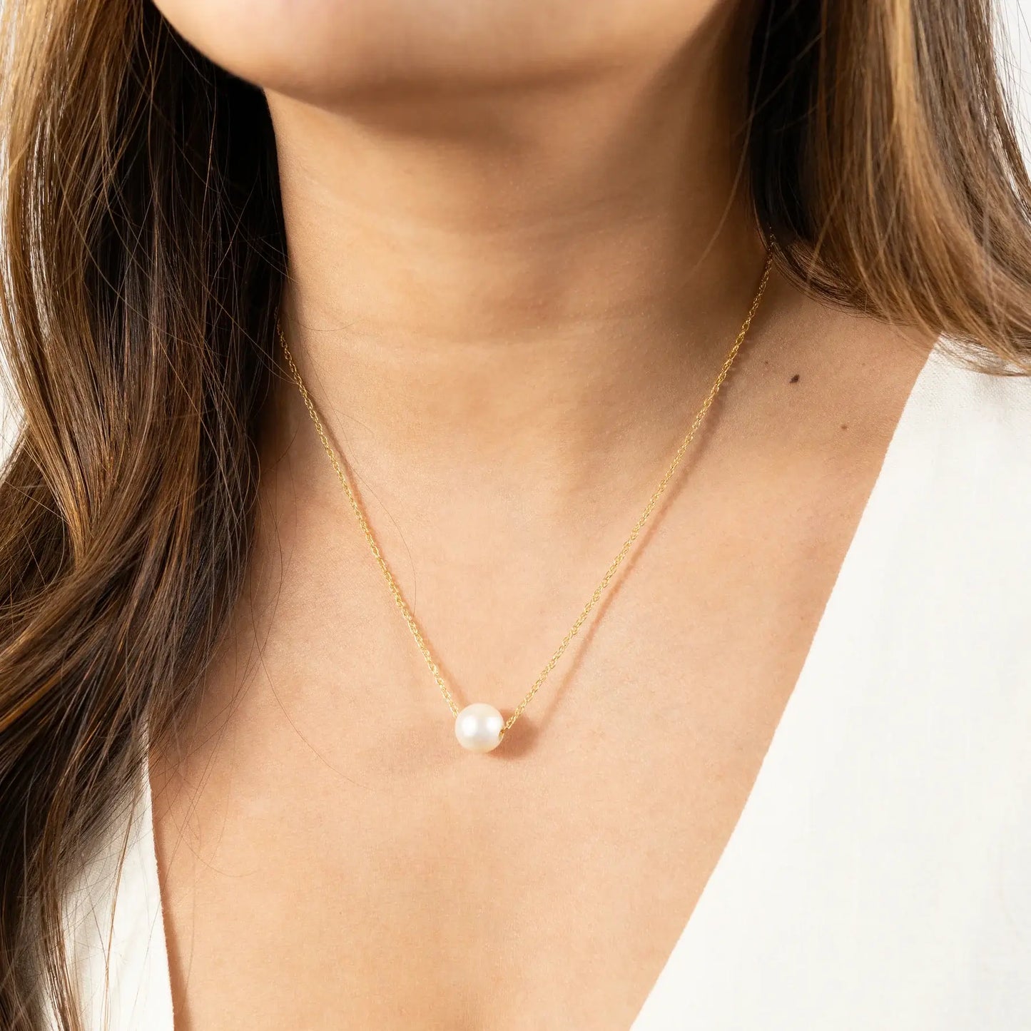Dainty Pearl Pendant Necklace