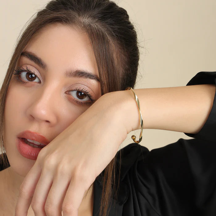 Twisted Gold Bangle Bracelet