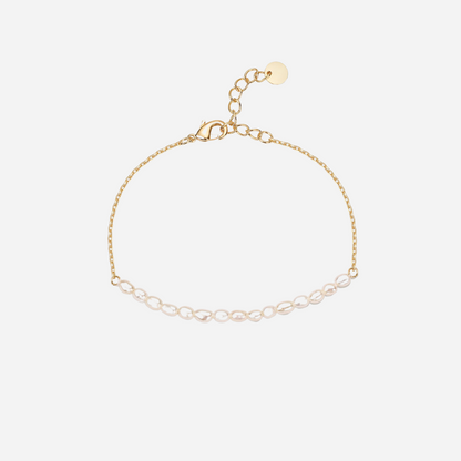 Chain In Pearls & Gold Bracelet